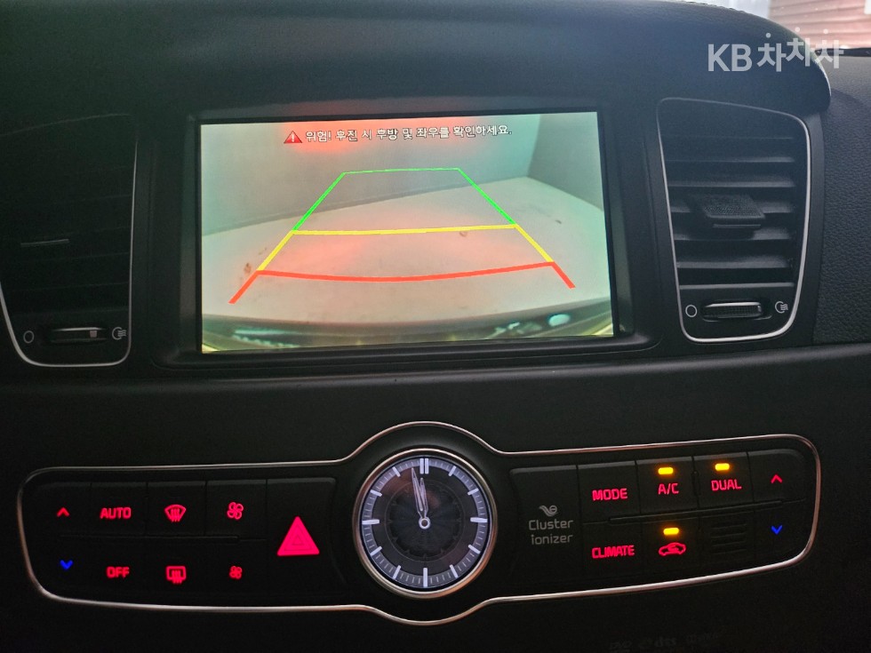 Kia K7 — miniaturë 17