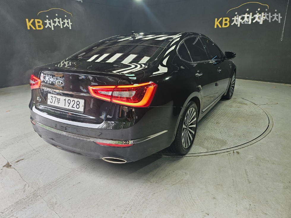 Kia K7 — miniaturë 4