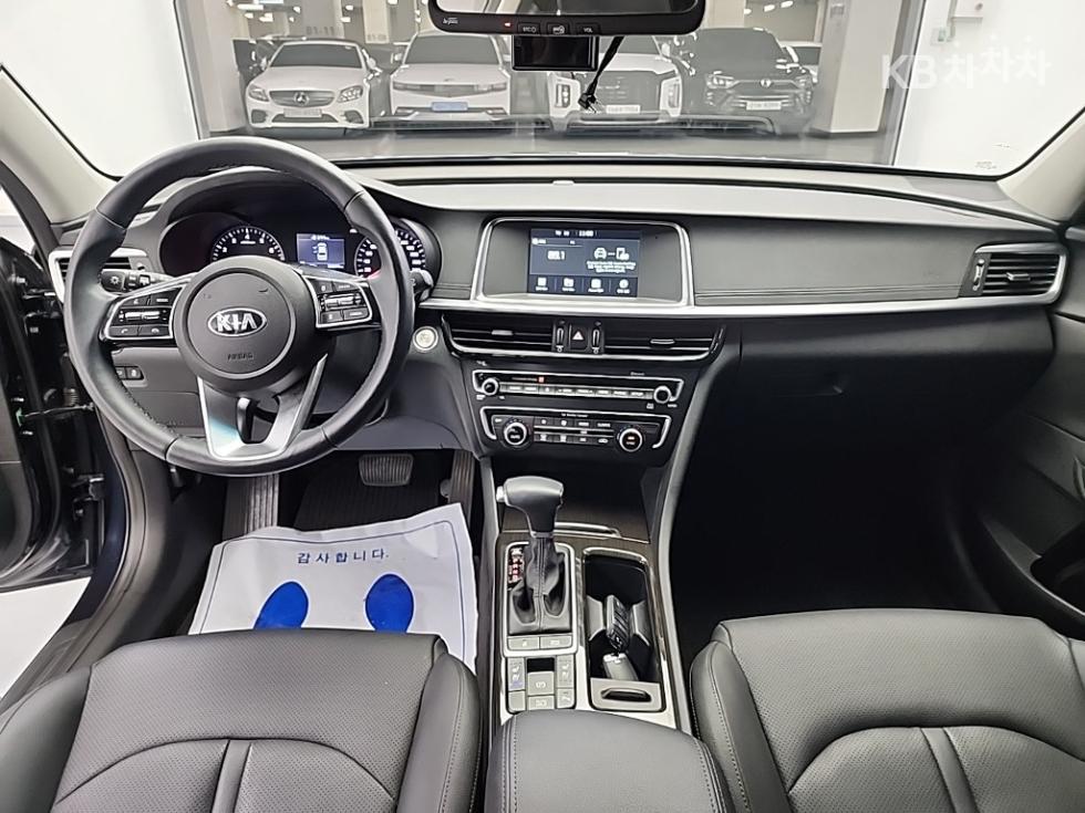 Kia K5 — miniaturë 7
