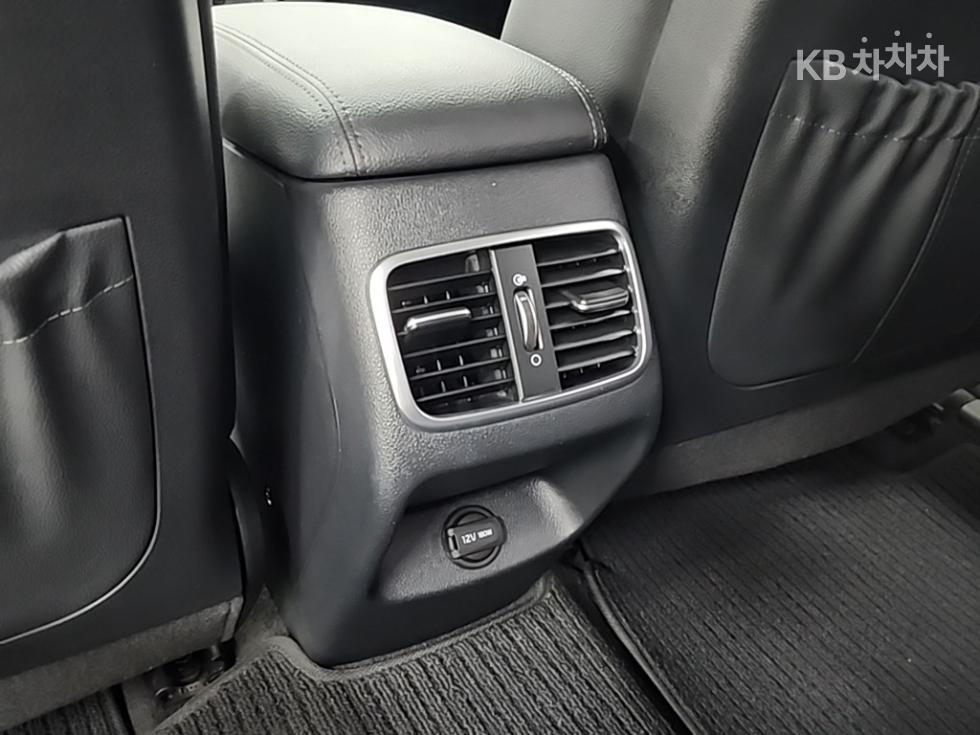 Kia K5 — miniaturë 14