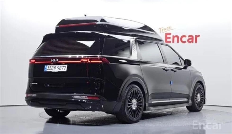 Kia Carnival — miniaturë 2