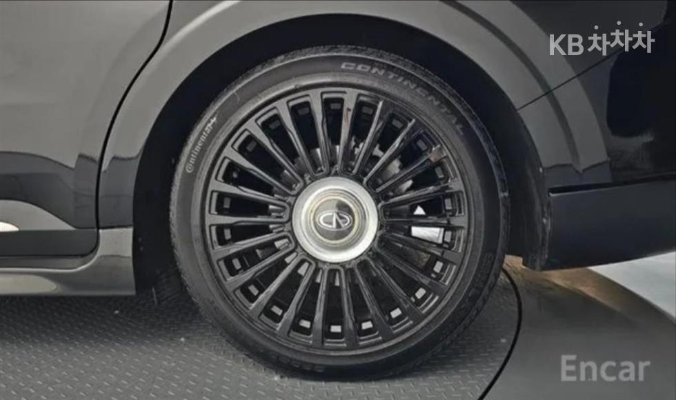 Kia Carnival — miniaturë 6
