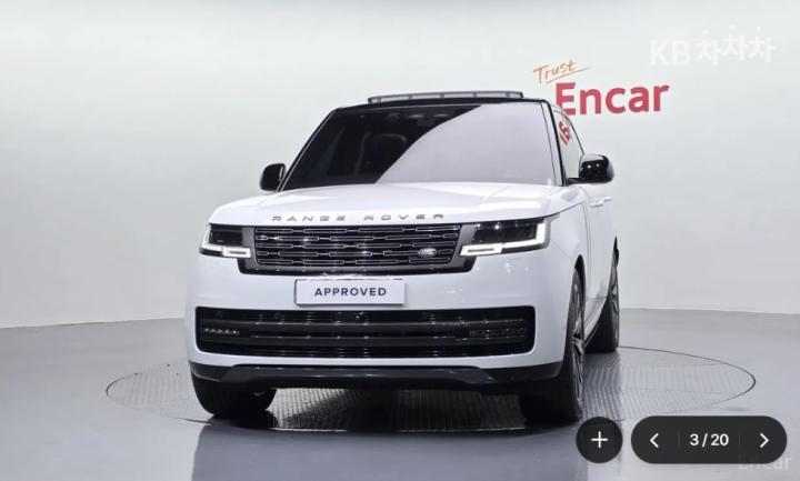 Land Rover Range Rover P550e — foto 1
