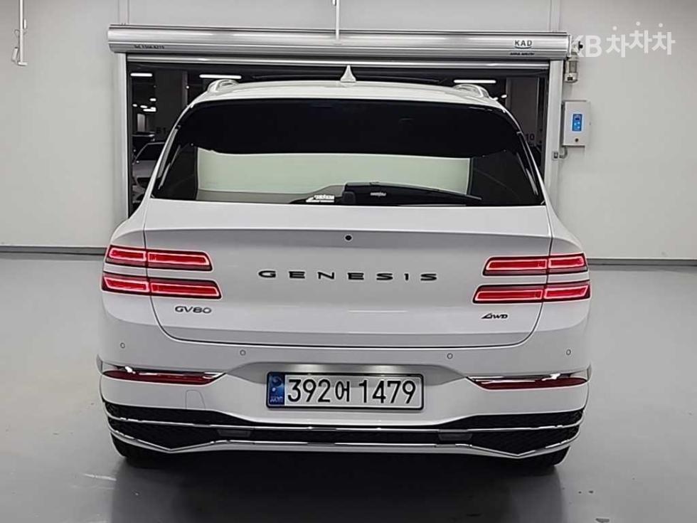 2024 Genesis GV80 photo