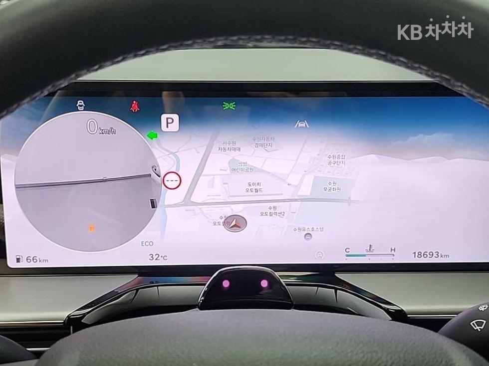 2024 Genesis GV80 photo