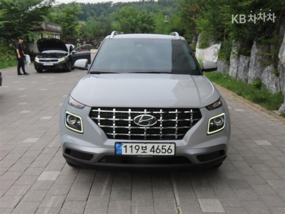 Hyundai Venue