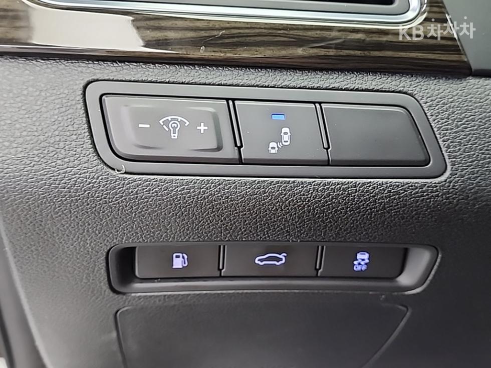 Hyundai Sonata — miniaturë 19