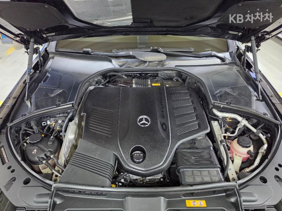 Mercedes-Benz S-klasse — miniaturë 22