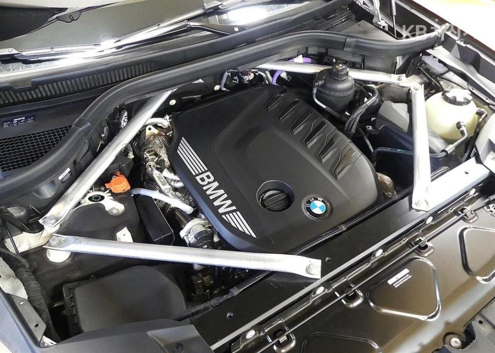 BMW X7 — miniaturë 5