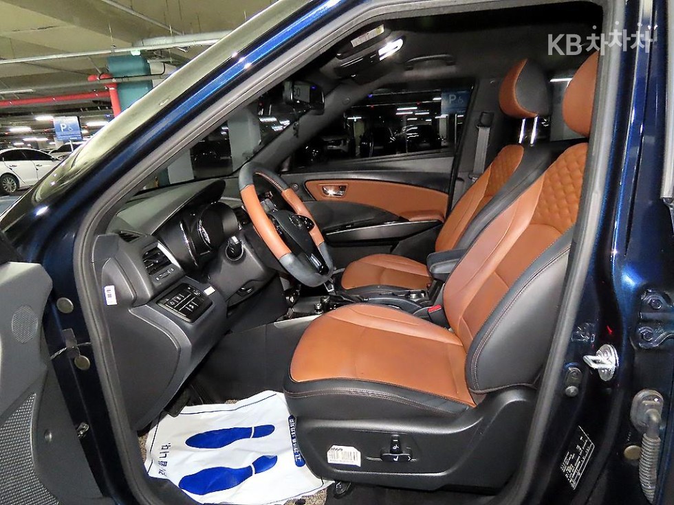 2019 KG Mobility KG photo