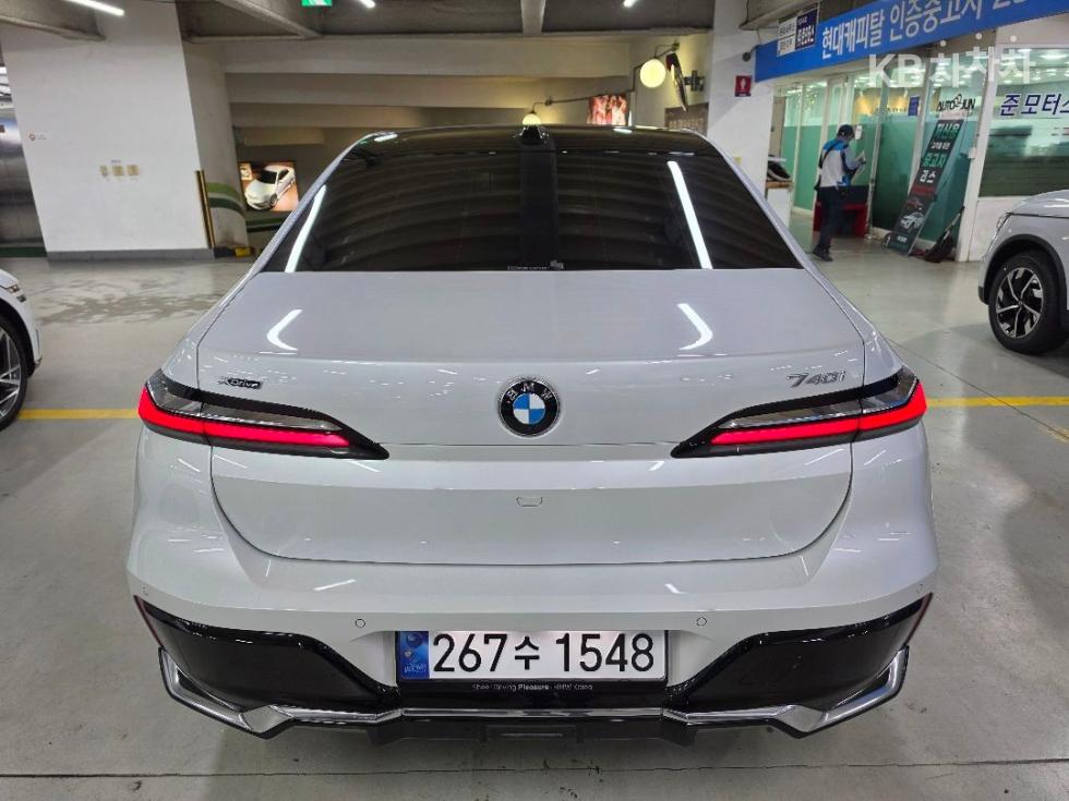 BMW 7er — miniaturë 5