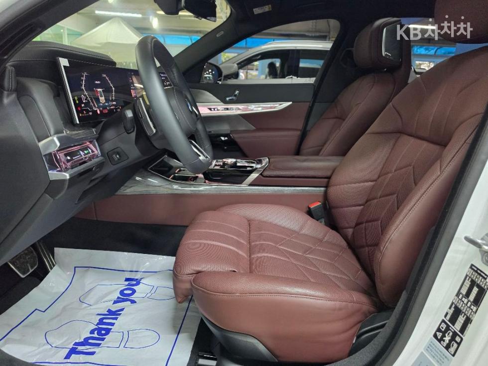 BMW 7er — miniaturë 16