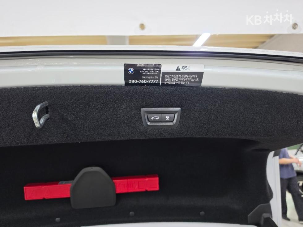 BMW 7er — miniaturë 24