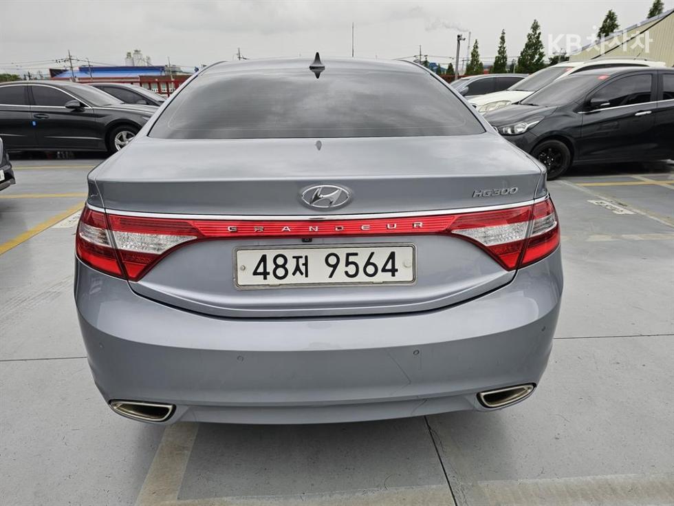 Hyundai Grandeur — miniaturë 4