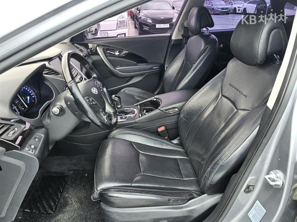 Hyundai Grandeur — miniaturë 14