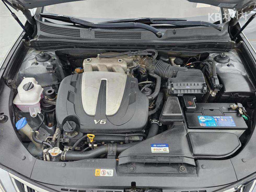 Hyundai Grandeur — miniaturë 17