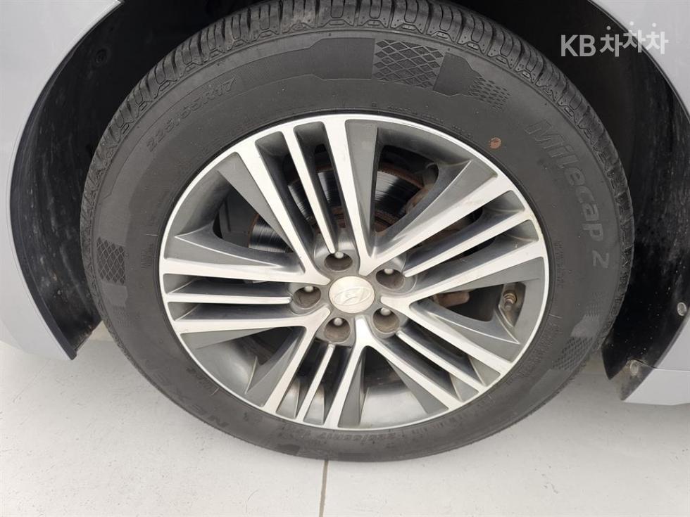 Hyundai Grandeur — miniaturë 18