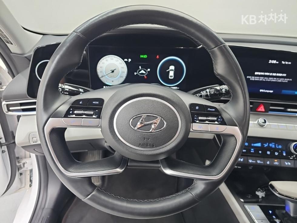 Hyundai Avante — miniaturë 9