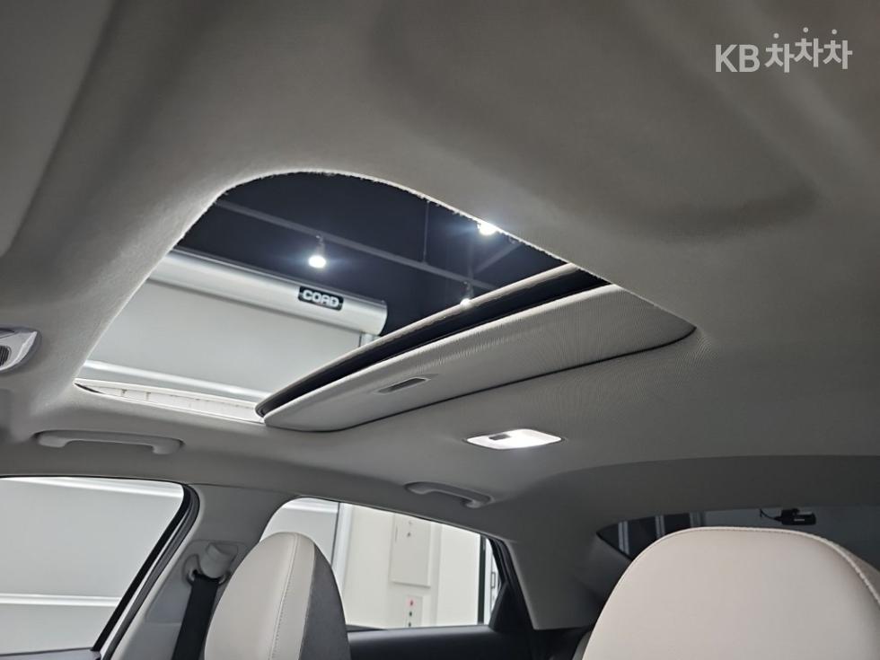 Hyundai Avante — miniaturë 14