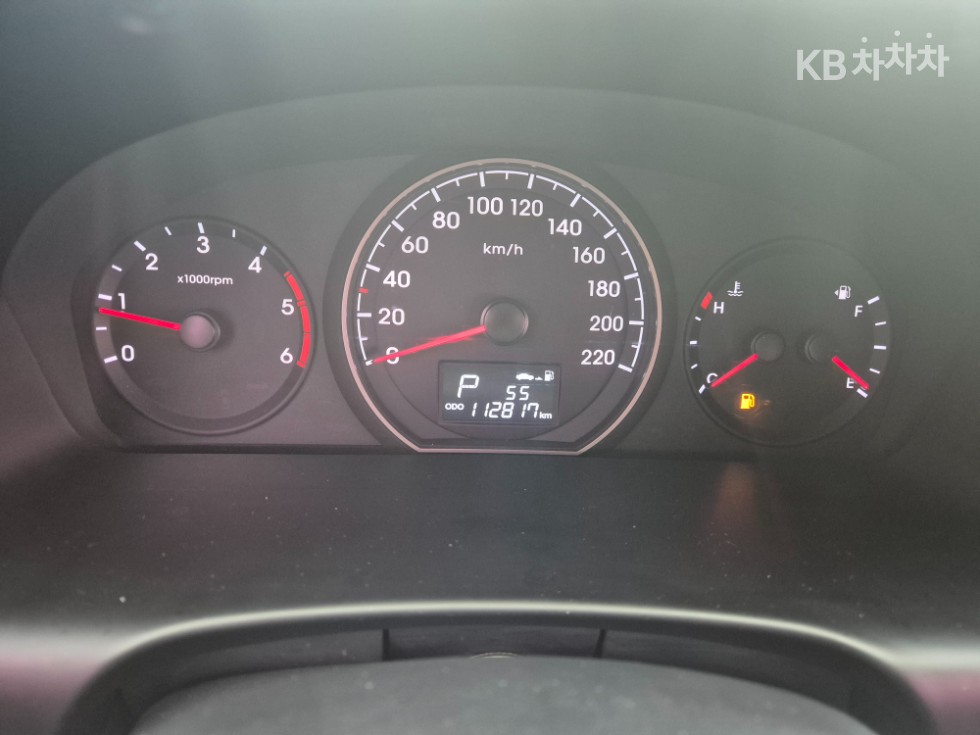 Hyundai Starex — miniaturë 5