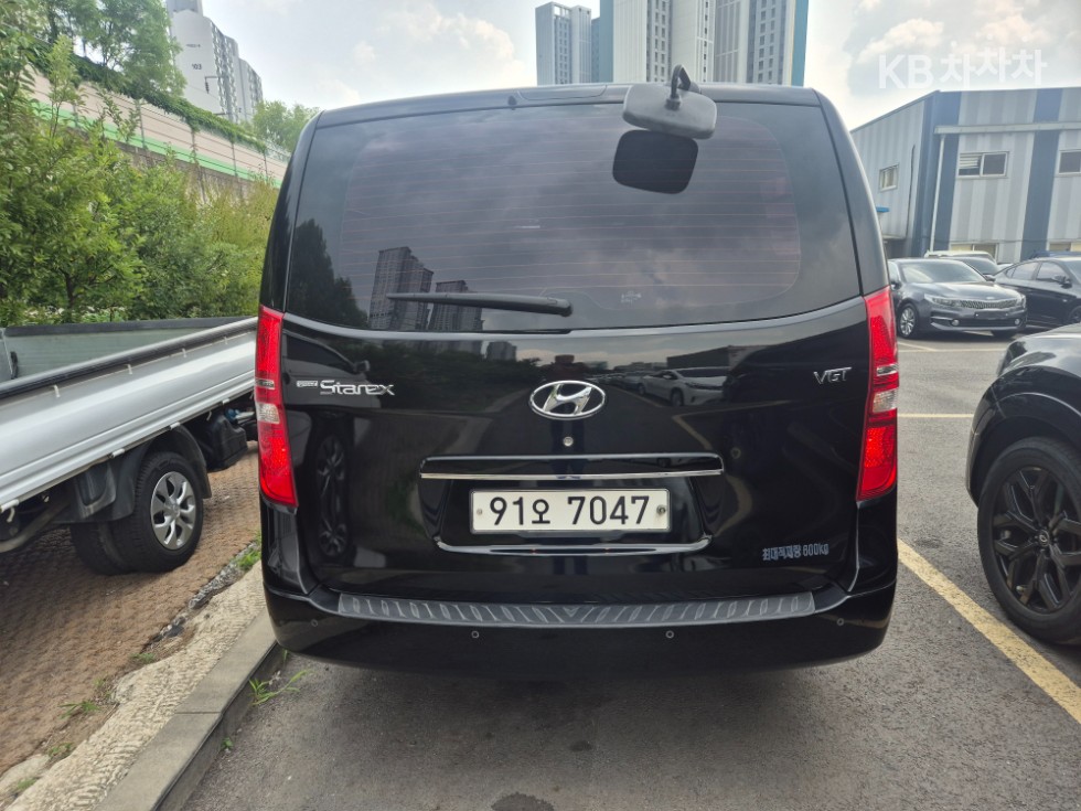 Hyundai Starex — miniaturë 3