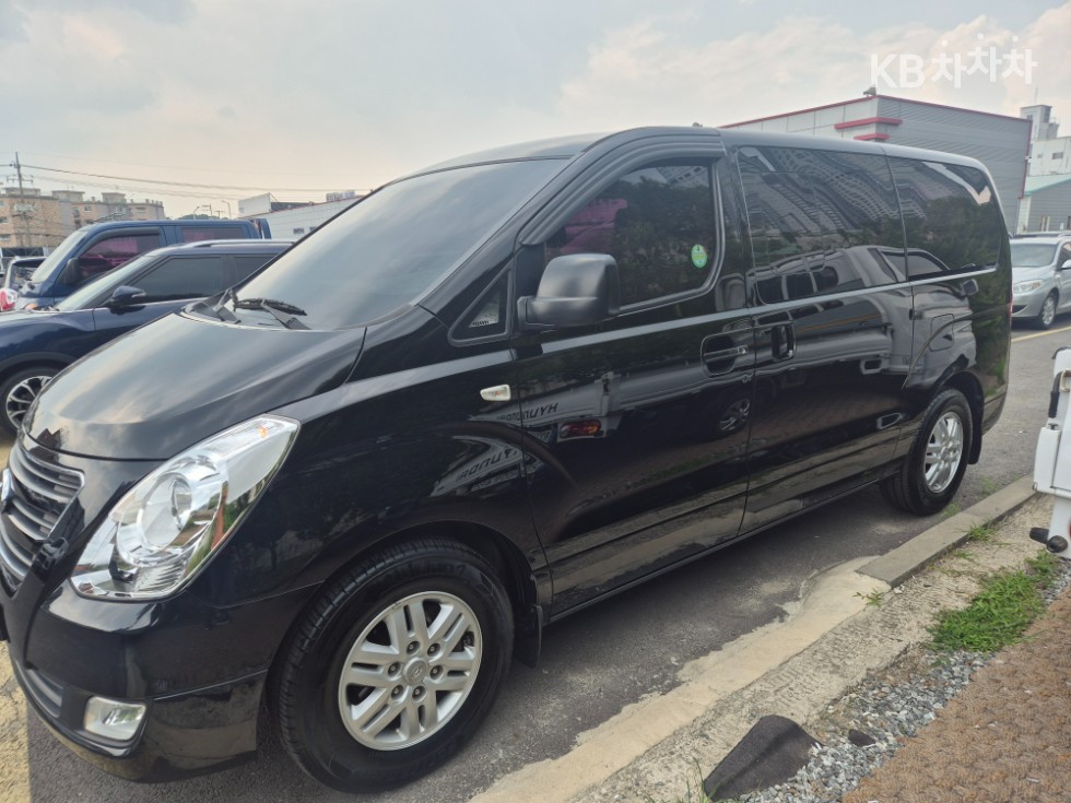Hyundai Starex — miniaturë 2