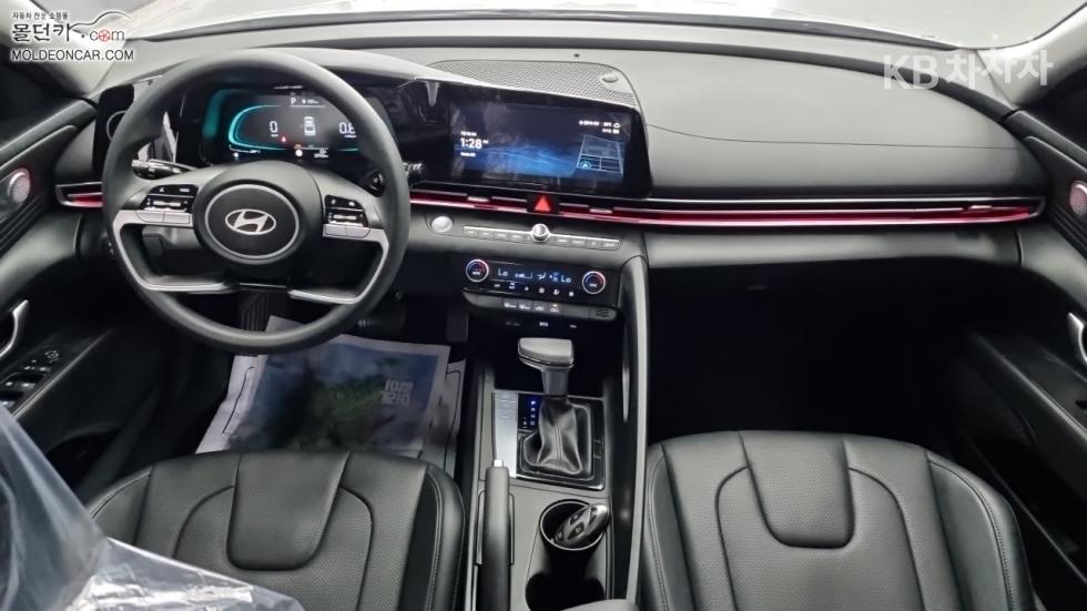 Hyundai Avante — miniaturë 7