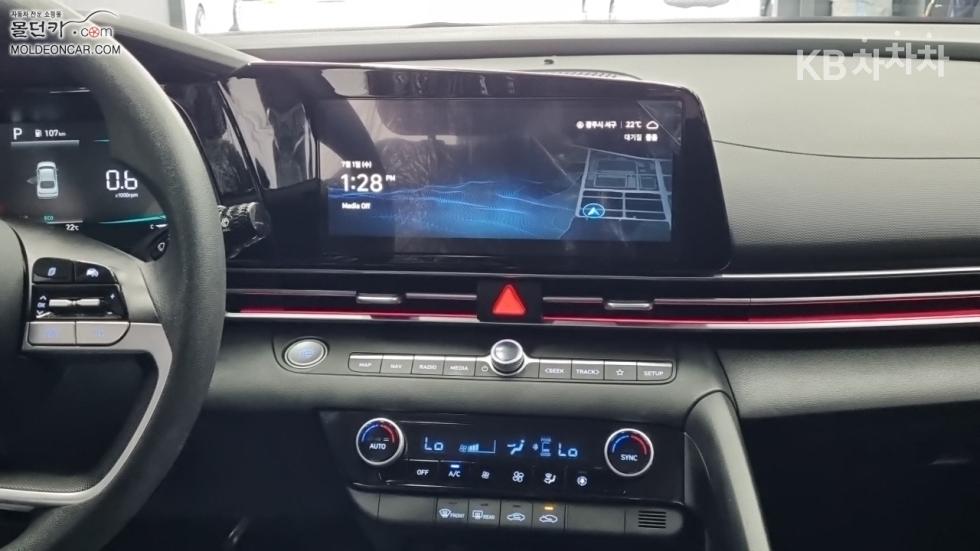 Hyundai Avante — miniaturë 12