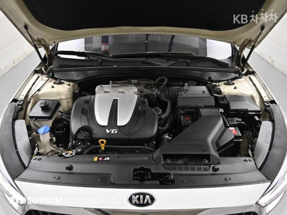 Kia K7 — miniaturë 6
