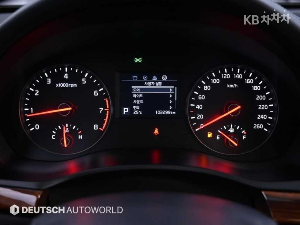 Kia K7 — miniaturë 8