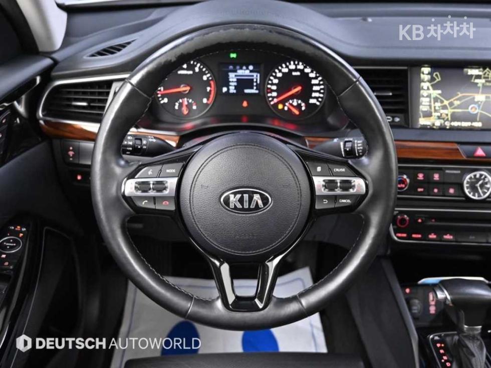 Kia K7 — miniaturë 13
