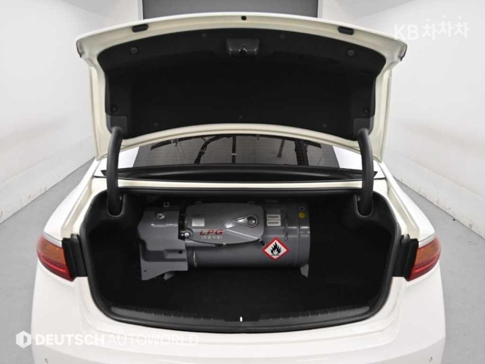 Kia K7 — miniaturë 19
