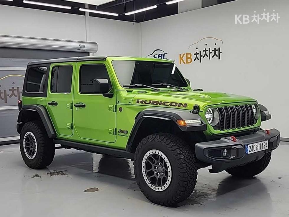 2025 Jeep (JL) photo