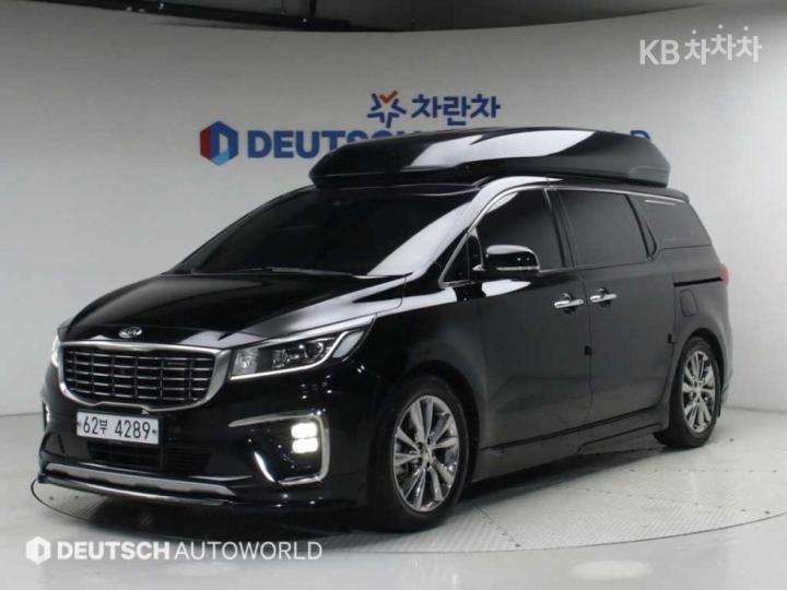 Kia Carnival 하이리무진 2.2 디젤 9인승 — foto 1