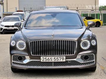 Bentley Flying Spur 4.0 — foto 1
