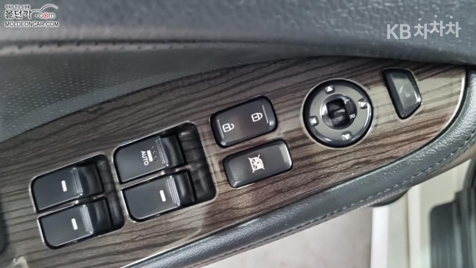 Kia K5 — miniaturë 17