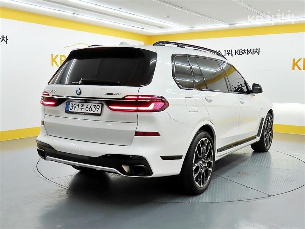 BMW X7 — miniaturë 2