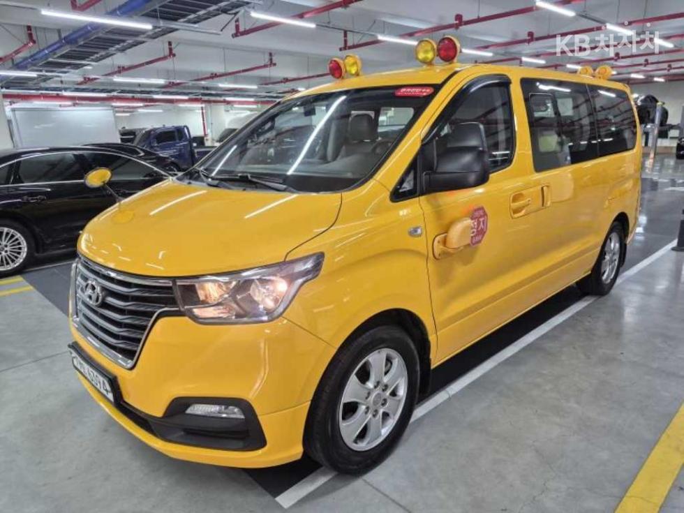 Hyundai Starex — miniaturë 2