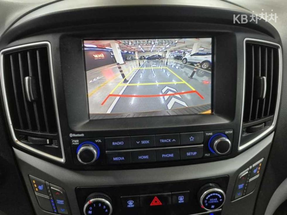 Hyundai Starex — miniaturë 12