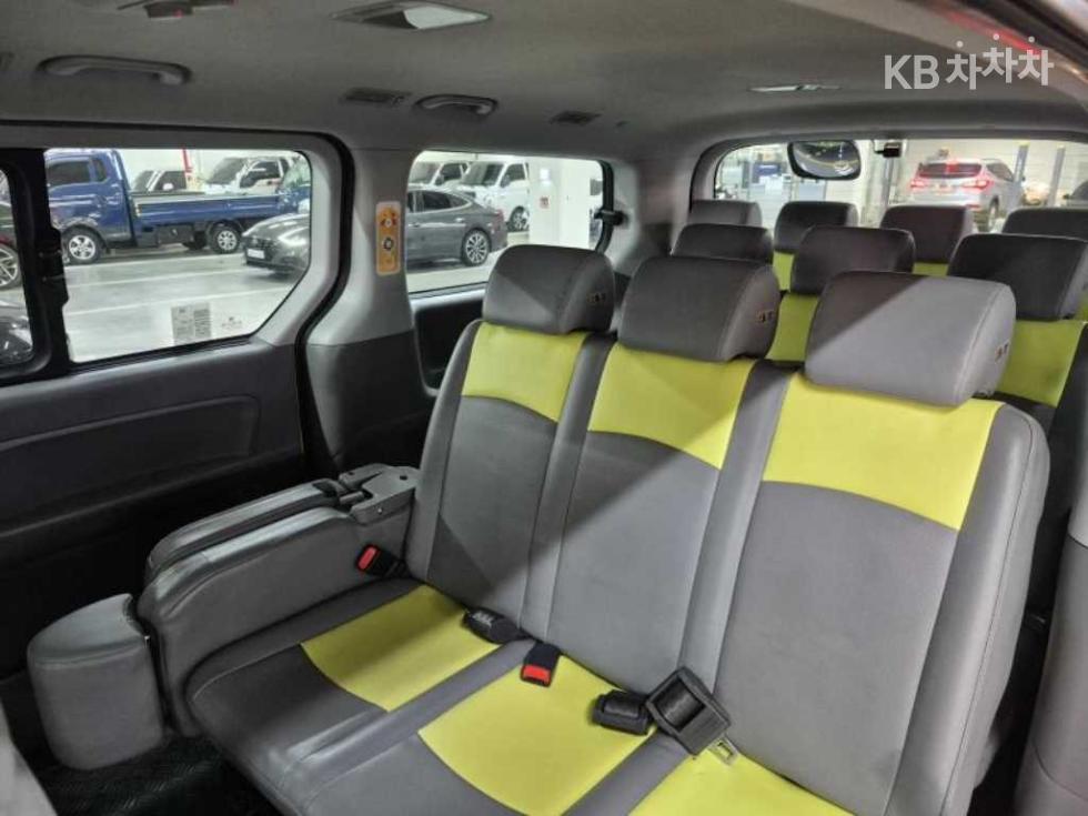 Hyundai Starex — miniaturë 15