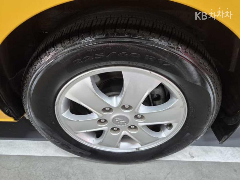 Hyundai Starex — miniaturë 19