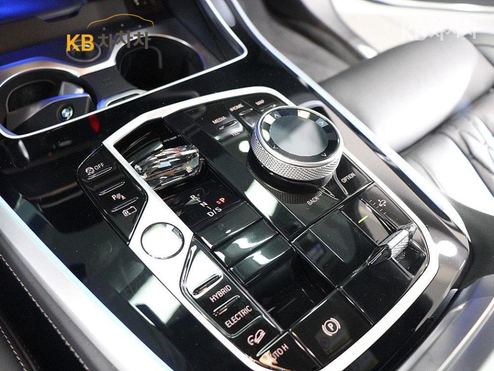 BMW X5 — miniaturë 9