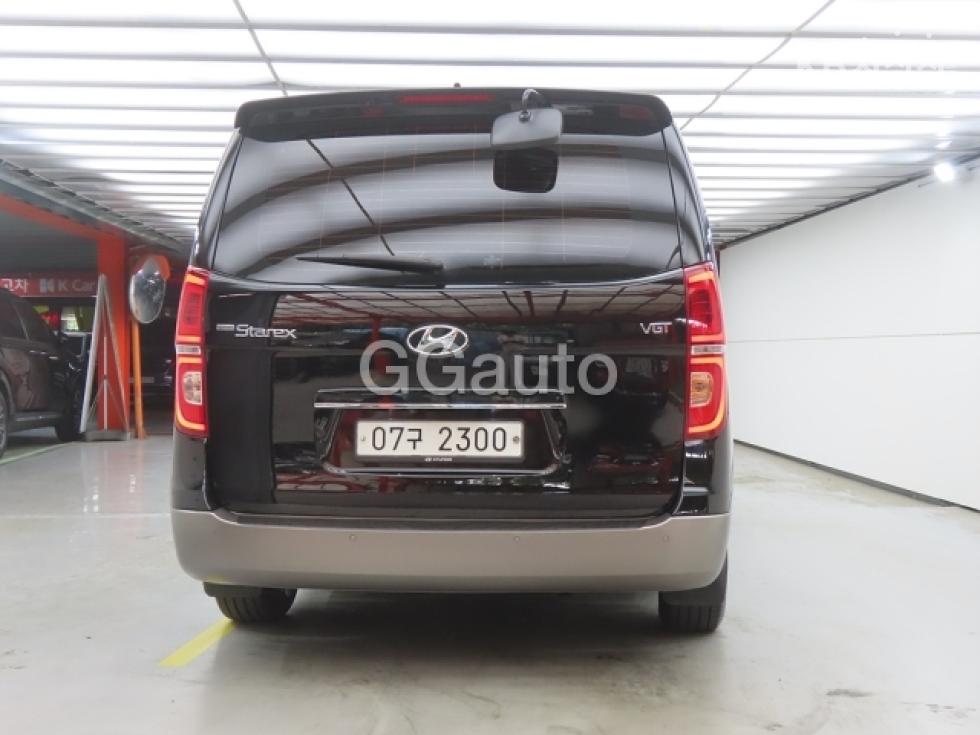 Hyundai Starex — miniaturë 3