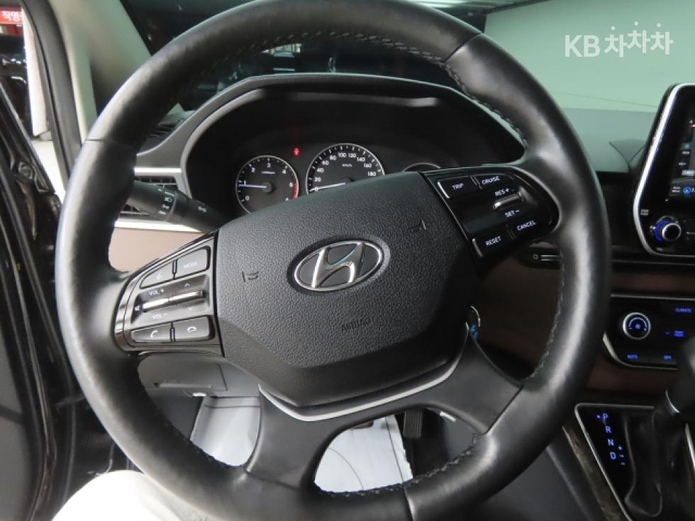 Hyundai Starex — miniaturë 9