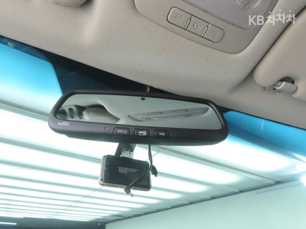 Hyundai Starex — miniaturë 14