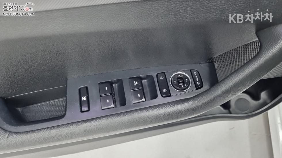 Hyundai Sonata — miniaturë 16