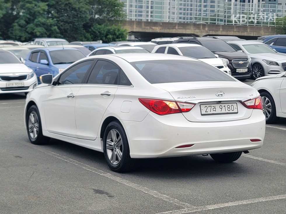 Hyundai Sonata — miniaturë 6