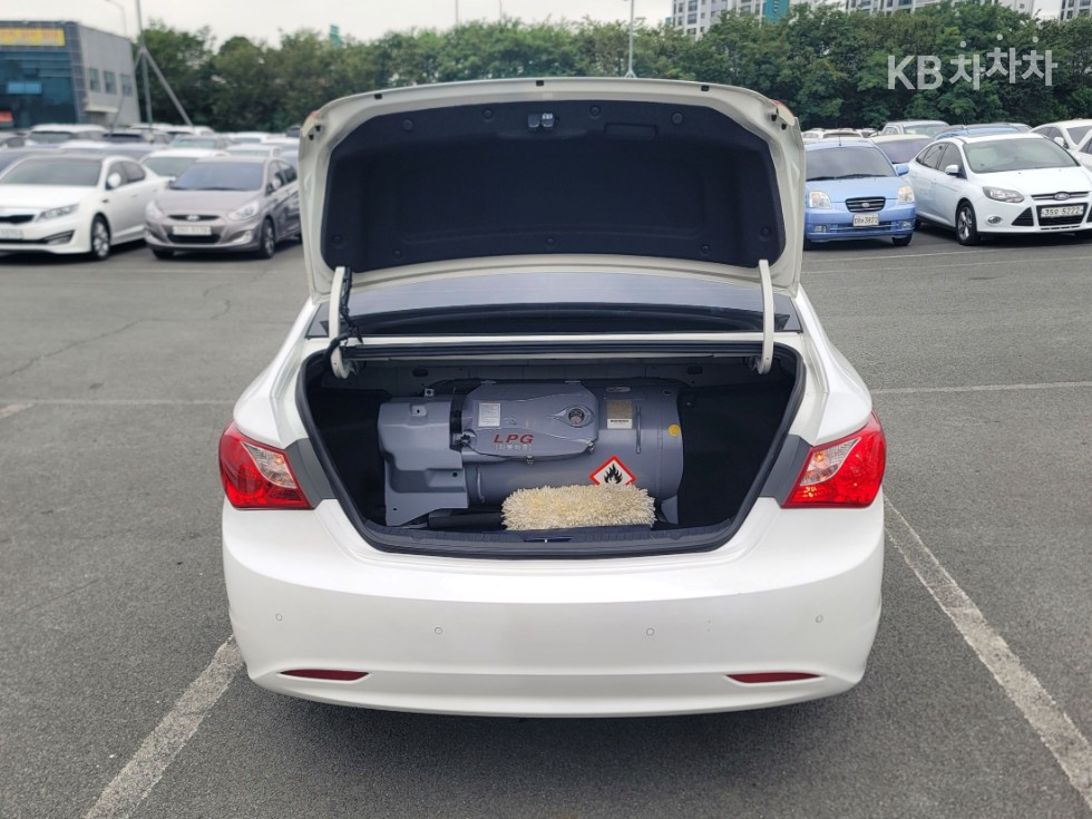 Hyundai Sonata — miniaturë 8