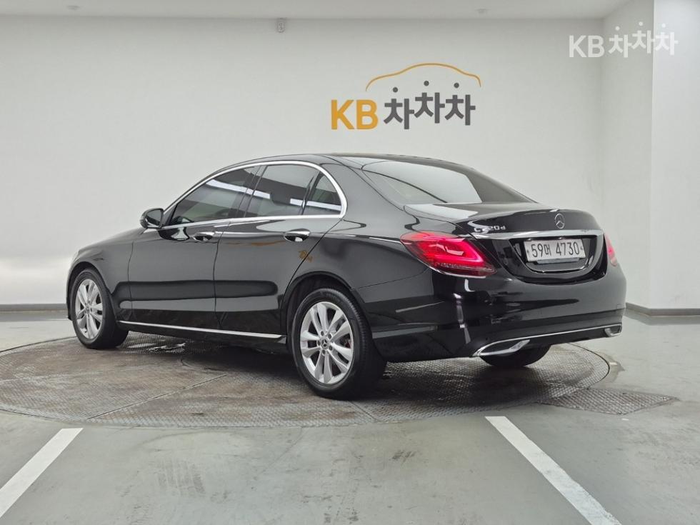 Mercedes-Benz C-klasse — miniaturë 3