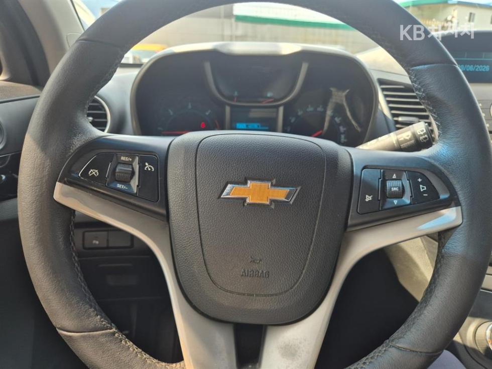 Chevrolet Orlando — miniaturë 12